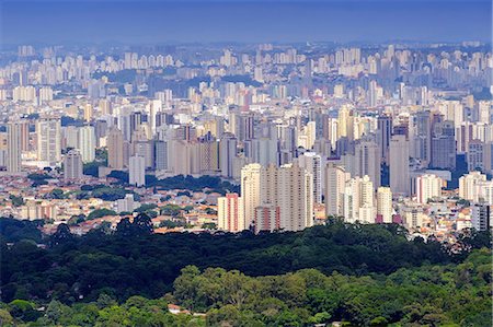 simsearch:6119-09073919,k - View of Sao Paulo city from the Serra da Cantareira State Park, Sao Paulo, Brazil, South America Stockbilder - Premium RF Lizenzfrei, Bildnummer: 6119-09073918