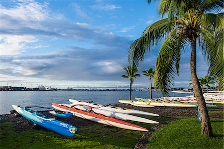 Many kayaks on the beach of Papeete, Tahiti, Society Islands, French Polynesia, Pacific Photographie de stock - Premium Libres de Droits, Code: 6119-09074237