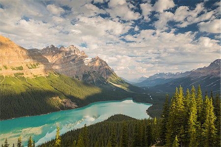 simsearch:6119-09161790,k - Wide view of Peyto Lake, Banff National Park, UNESCO World Heritage Site, Alberta, Rocky Mountains, Canada, North America Photographie de stock - Premium Libres de Droits, Code: 6119-09074465