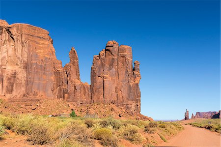 Rock formations, Monument Valley, Navajo Tribal Park, Arizona, United States of America, North America Photographie de stock - Premium Libres de Droits, Code: 6119-09074532