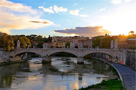 simsearch:6119-09156545,k - Tiber River, Rome, Lazio, Italy, Europe Photographie de stock - Premium Libres de Droits, Code: 6119-09074699