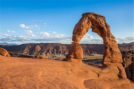 Delicate Arch at golden hour, Arches National Park, Moab, Grand County, Utah, United States of America, North America Foto de stock - Royalty Free Premium, Número: 6119-09074603