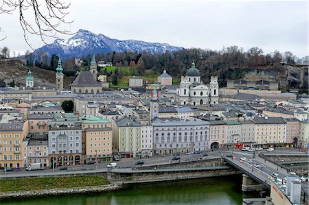 simsearch:6119-09182563,k - View towards the old town, Salzburg, Austria, Europe Foto de stock - Sin royalties Premium, Código: 6119-09074733