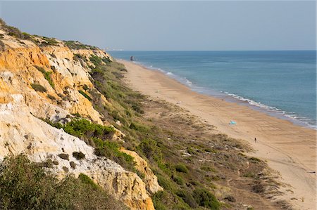simsearch:6119-07452535,k - Sandy beach and cliffs, Mazagon, Costa de la Luz, Huelva Province, Andalucia, Spain, Europe Fotografie stock - Premium Royalty-Free, Codice: 6119-09074960