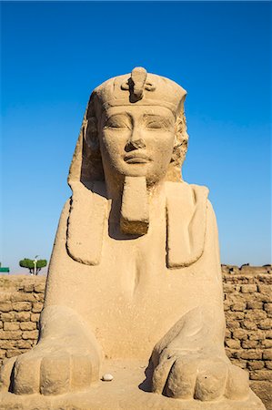 simsearch:841-08821676,k - Avenue of Sphinxes, Luxor Temple, UNESCO World Heritage Site, Luxor, Egypt, North Africa, Africa Photographie de stock - Premium Libres de Droits, Code: 6119-09085450