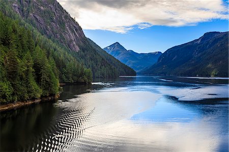 Rudyerd Bay ripples, beautiful summer day, Misty Fjords National Monument, Tongass National Forest, Alaska, United States of America, North America Stock Photo - Premium Royalty-Free, Code: 6119-09085510