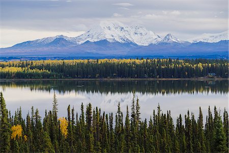 Wrangell-St. Elias National Park landscape from the Willow Lake, UNESCO World Heritage Site, Alaska, United States of America, North America Photographie de stock - Premium Libres de Droits, Code: 6119-09085657