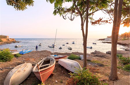 Harbor at sunset, Torretta Granitola, Campobello di Mazara, province of Trapani, Sicily, Italy, Mediterranean, Europe Stock Photo - Premium Royalty-Free, Code: 6119-09147174