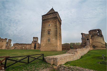 simsearch:6119-08658040,k - The fortress of Bac, Vojvodina, Serbia, Europe Photographie de stock - Premium Libres de Droits, Code: 6119-09147192