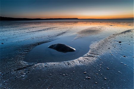 simsearch:6119-09161724,k - Oxwich beach at low tide at dawn, Gower Peninsula, South Wales, United Kingdom, Europe Stock Photo - Premium Royalty-Free, Code: 6119-09156488