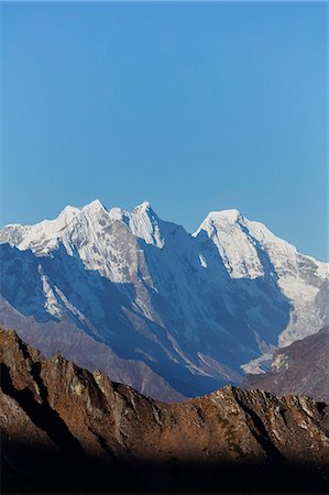 simsearch:649-08632458,k - Himalayan mountain scenery, Sagarmatha National Park, UNESCO World Heritage Site, Khumbu Valley, Nepal, Himalayas, Asia Photographie de stock - Premium Libres de Droits, Code: 6119-09156587