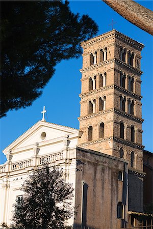 The Basilica dei Santi Bonifacio e Alessio, a basilica, rectory church and titular church on Aventine Hill, Rome, Lazio, Italy, Europe Foto de stock - Sin royalties Premium, Código: 6119-09161784