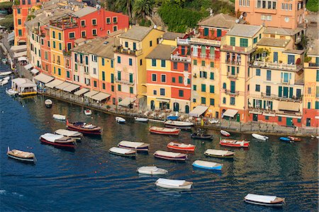Harbour and typical coloured houses, Portofino, province of Genoa, Liguria, Italy, Europe Photographie de stock - Premium Libres de Droits, Code: 6119-09161708