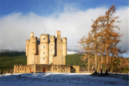 Braemar Castle, Aberdeenshire, Highlands, Scotland, United Kingdom, Europe Foto de stock - Sin royalties Premium, Código: 6119-09161715