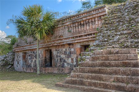 simsearch:6119-08269453,k - Mayan Ruins, Cabapak Group, Puuc Style, Chacmultun Archaeological Zone, Chacmultan, Yucatan, Mexico, North America Foto de stock - Sin royalties Premium, Código: 6119-09161945