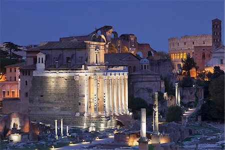 Roman Forum (Foro Romano), Colosseum behind, UNESCO World Heritage Site, Rome, Lazio, Italy, Europe Foto de stock - Sin royalties Premium, Código: 6119-09170027