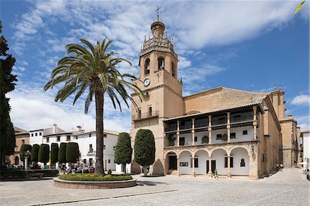 simsearch:6119-09127130,k - Iglesia de Santa Maria la Mayor in the Plaza Duquesa de Parcent (Town Hall Square), Ronda, Andalucia, Spain, Europe Photographie de stock - Premium Libres de Droits, Code: 6119-09170344