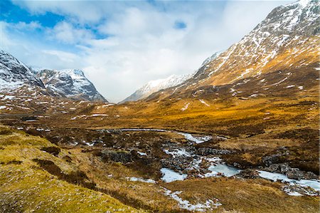 scotland winter - Winter storm and the Glencoe Valley, Glencoe, Highland Region, Scotland, United Kingdom, Europe Stock Photo - Premium Royalty-Free, Code: 6119-09170314