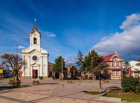 simsearch:6119-09238769,k - Maria Auxiliadora Church, Arturo Prat Main Square, Puerto Natales, Ultima Esperanza Province, Patagonia, Chile, South America Stock Photo - Premium Royalty-Free, Code: 6119-09182667