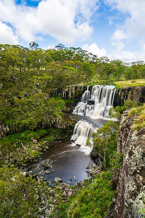 simsearch:841-06444981,k - Upper Ebor Falls, Guy Fawkes River National Park, New South Wales, Australia, Pacific Foto de stock - Sin royalties Premium, Código: 6119-09182777