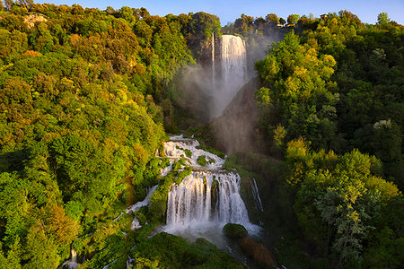 Marmore Waterfalls in spring, Marmore Waterfalls Park, Terni, Umbria, Italy, Europe Stock Photo - Premium Royalty-Free, Code: 6119-09182703