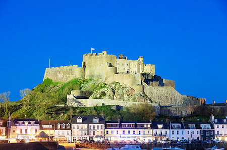 Mont Orgueil Castle (Gorey Castle), Gorey, Jersey, Channel Islands, United Kingdom, Europe Photographie de stock - Premium Libres de Droits, Code: 6119-09182854