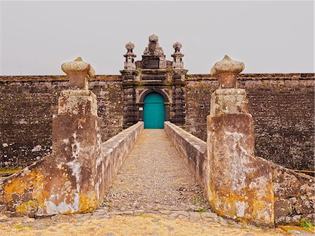 Castle of Sao Filipe (Sao Joao Baptista do Monte Brasil), UNESCO World Heritage Site, Angra do Heroismo, Terceira Island, Azores, Portugal, Atlantic, Europe Photographie de stock - Premium Libres de Droits, Code: 6119-09127036