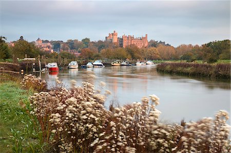 Arundel Castle on the River Arun at sunrise in autumn, Arundel, West Sussex, England, United Kingdom, Europe Stock Photo - Premium Royalty-Free, Code: 6119-09127157