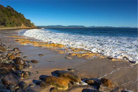 pacific coast - Wategos Beach, Byron Bay, New South Wales, Australia, Pacific Stock Photo - Premium Royalty-Free, Code: 6119-09134871