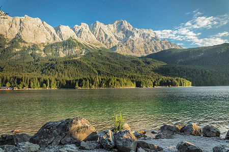 simsearch:6119-09252751,k - Eibsee Lake and Zugspitze Mountain, near Grainau, Werdenfelser Land range, Upper Bavaria, Bavaria, Germany, Europe Fotografie stock - Premium Royalty-Free, Codice: 6119-09252685