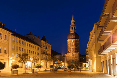 simsearch:6119-09253387,k - Kirchengemeinde St. Johannis at night in Bad Schandau, Germany, Europe Stock Photo - Premium Royalty-Free, Code: 6119-09252746