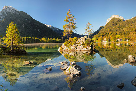 simsearch:6119-09252817,k - Hintersee lake in Berchtesgaden National Park, Germany, Europe Stock Photo - Premium Royalty-Free, Code: 6119-09252704