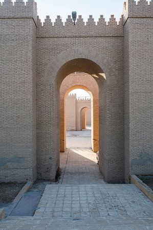 Reconstructed ruins of Babylon, Iraq, Middle East Foto de stock - Sin royalties Premium, Código: 6119-09252962