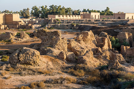 Old brick structures, Babylon, Iraq, Middle East Foto de stock - Sin royalties Premium, Código: 6119-09252970