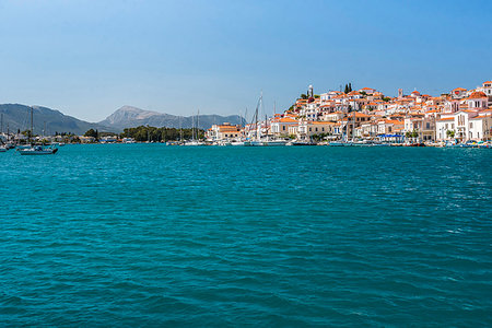 Poros Island port, Saronic Island, Aegean Coast, Greek Islands, Greece, Europe Stockbilder - Premium RF Lizenzfrei, Bildnummer: 6119-09202884