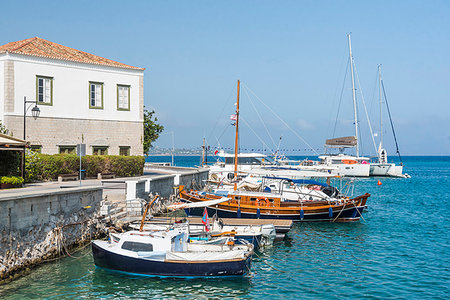 Spetses, Saronic Islands, Attica Region, Aegean Coast, Greek Islands, Greece, Europe Stock Photo - Premium Royalty-Free, Code: 6119-09202892