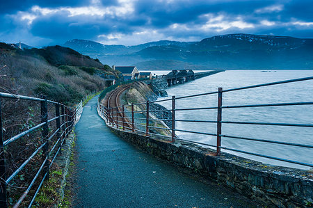 simsearch:400-04969165,k - Barmouth Bridge at sunrise, Snowdonia National Park, Gwynedd, North Wales, Wales, United Kingdom, Europe Stock Photo - Premium Royalty-Free, Code: 6119-09202825