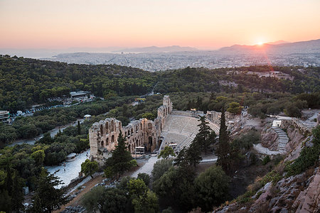 Odeon of Herodes Atticus Theatre at sunset, Acropolis, UNESCO World Heritage Site, Athens, Attica Region, Greece, Europe Photographie de stock - Premium Libres de Droits, Code: 6119-09202904