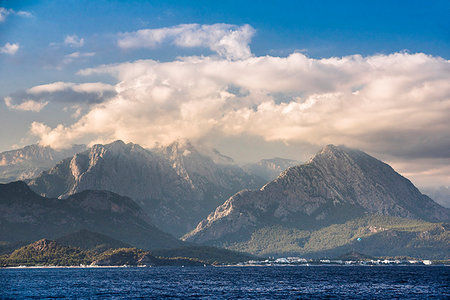 simsearch:872-06054843,k - Tahtali, Taurus Mountains, Kemer, Antalya Province, Lycia, Anatolia, Mediterranean Sea, Turkey, Asia Minor, Eurasia Foto de stock - Sin royalties Premium, Código: 6119-09202931