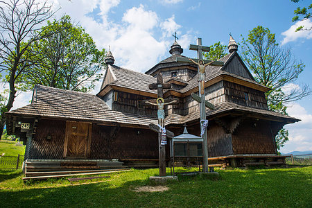 simsearch:6119-07781230,k - Strukivska Church, UNESCO World Heritage Site, Yasinia village, Carpathian mountains, western Ukraine, Europe Fotografie stock - Premium Royalty-Free, Codice: 6119-09203057