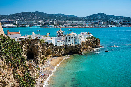 View over Eivissa Town (Ibiza Town), Ibiza, Balearic Islands, Spain, Mediterranean, Europe Foto de stock - Sin royalties Premium, Código: 6119-09203060