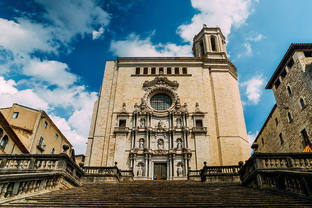 simsearch:6119-09170352,k - The Girona Cathedral (Cathedral of St. Mary of Girona), a Roman Catholic church, Girona, Catalonia, Spain, Europe Foto de stock - Sin royalties Premium, Código: 6119-09203164