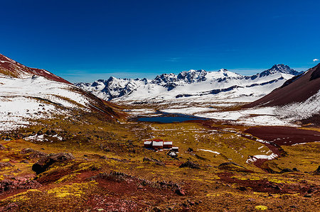 simsearch:841-08421084,k - Rainbow Mountain chain in the Andes, Peru, South America Photographie de stock - Premium Libres de Droits, Code: 6119-09203114