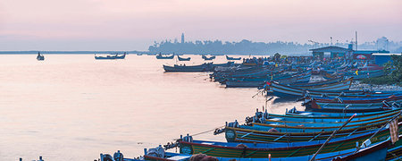 simsearch:700-02972979,k - Fishing port near Varkala, Kerala, India, Asia Foto de stock - Royalty Free Premium, Número: 6119-09203276