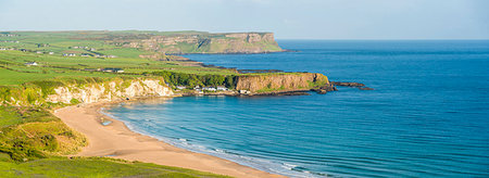 simsearch:6119-08126553,k - White Park Bay Beach, County Antrim Coast, Ulster, Northern Ireland, United Kingdom, Europe Foto de stock - Sin royalties Premium, Código: 6119-09203232