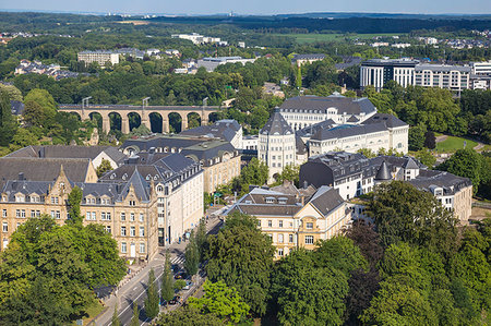 City view looking towards The Judiciary City and train viaduct, Luxembourg City, Luxembourg, Europe Stock Photo - Premium Royalty-Free, Code: 6119-09213971