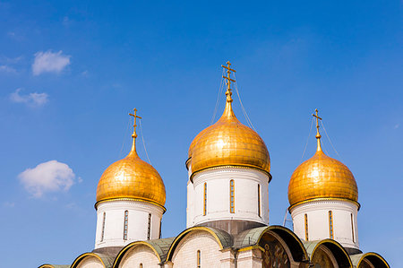 simsearch:6119-09214068,k - The domes of the The Cathedral of the Annunciation inside the Kremlin, UNESCO World Heritage Site, Moscow, Russia, Europe Photographie de stock - Premium Libres de Droits, Code: 6119-09214063