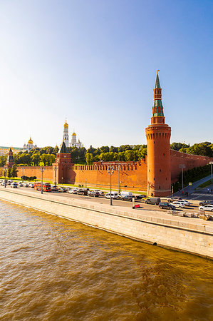 river bus - The Kremlin, UNESCO World Heritage Site, and Moscow River, Moscow, Russia, Europe Stock Photo - Premium Royalty-Free, Code: 6119-09214061