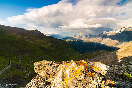 simsearch:6119-09214296,k - Rainbow on the rocky peaks, Stelvio Pass, South Tyrol side, Valtellina, Lombardy, Italy, Europe Photographie de stock - Premium Libres de Droits, Code: 6119-09214026