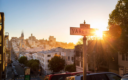 simsearch:6119-09214172,k - Sunset over St. Peter and Paul Church, San Francisco, California, United States of America, North America Fotografie stock - Premium Royalty-Free, Codice: 6119-09214204